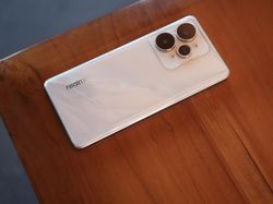 Unboxing Realme 15 Pro 5G: HP Rp 7 Juta Unggulkan Kamera dan AI