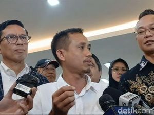 Jokowi Mania Harap Kasus Ijazah Segera Tuntas, Desak Roy Suryo cs Tersangka