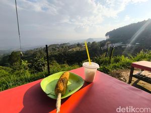 Sejenak Menepi di Warkop Mang Yadi Kuningan