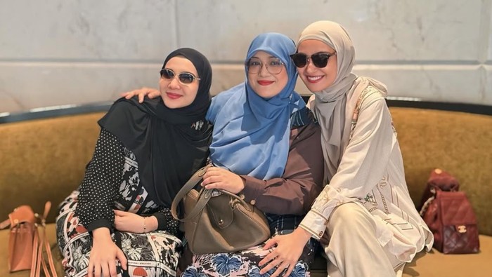 Zaskia dan Shireen Sungkar