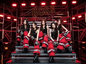 A20 MAY, Girl Group China dan Single Barunya