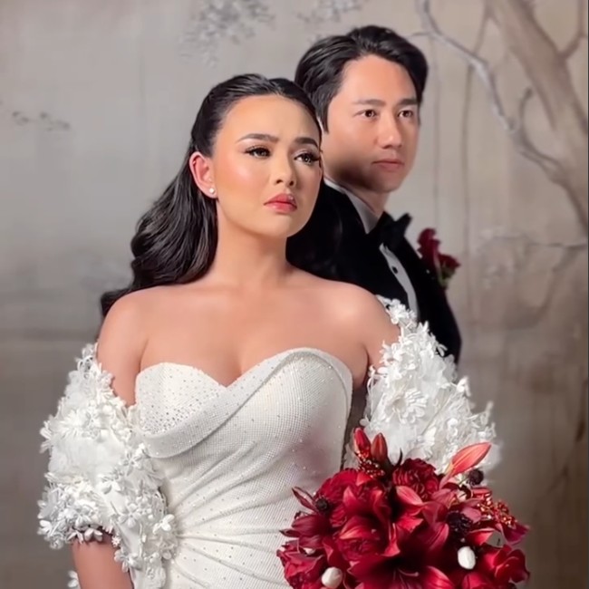 8 Potret Amanda Manopo di Resepsi Pernikahan, Anggun dan Glamor Bak Putri