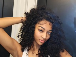 Potret Atlet Profesional Pertama yang Akan Jadi Angel Victorias Secret 2025