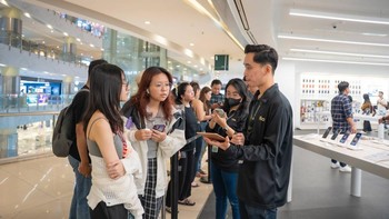 Pelanggan bisa mendapatkan iPhone case hanya dengan harga Rp17.000, gratis TecProtec selama 12 bulan, serta cicilan 0% hingga 3 bulan dengan kartu kredit dari bank pilihan. . Foto: Erajaya