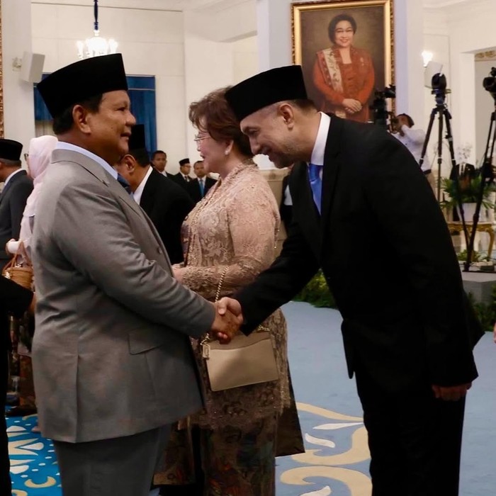 Ari Sihasale dan Nia Zulkarnaen