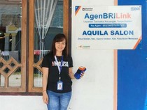 Di Tengah Keterbatasan, Perempuan Ini Bawa Layanan BRI ke Mentawai