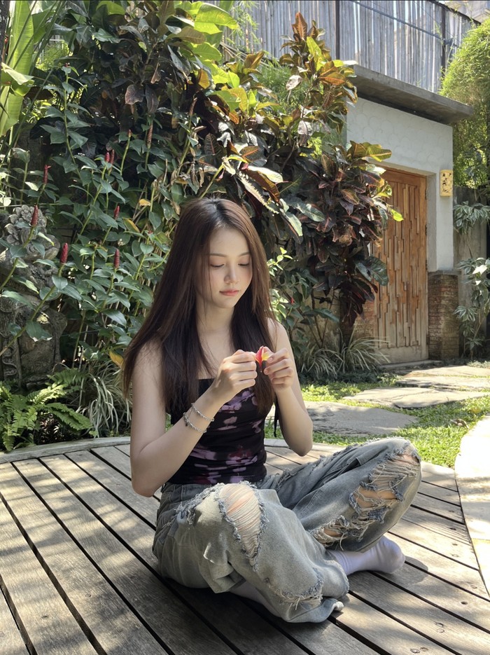 Carmen Carmen Hearts2Hearts mudik ke Bali.