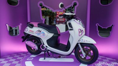 Cute Banget! Honda Scoopy Dapat Sentuhan Kuromi