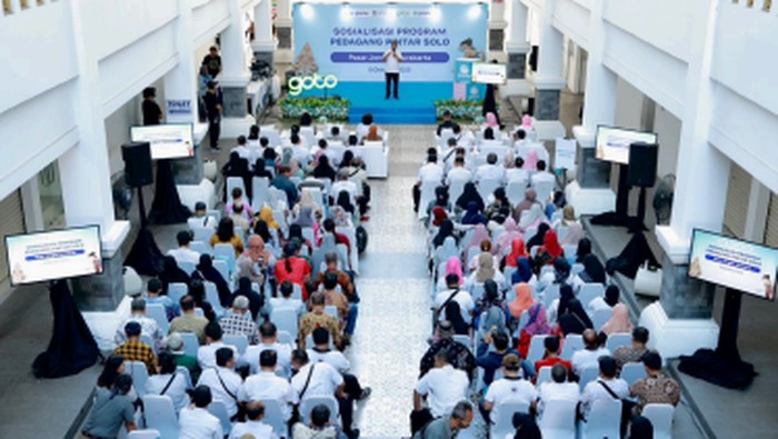 GoPay Ajak UMKM Surakarta Go Digital Lewat Program ‘Pedagang Pintar Solo’