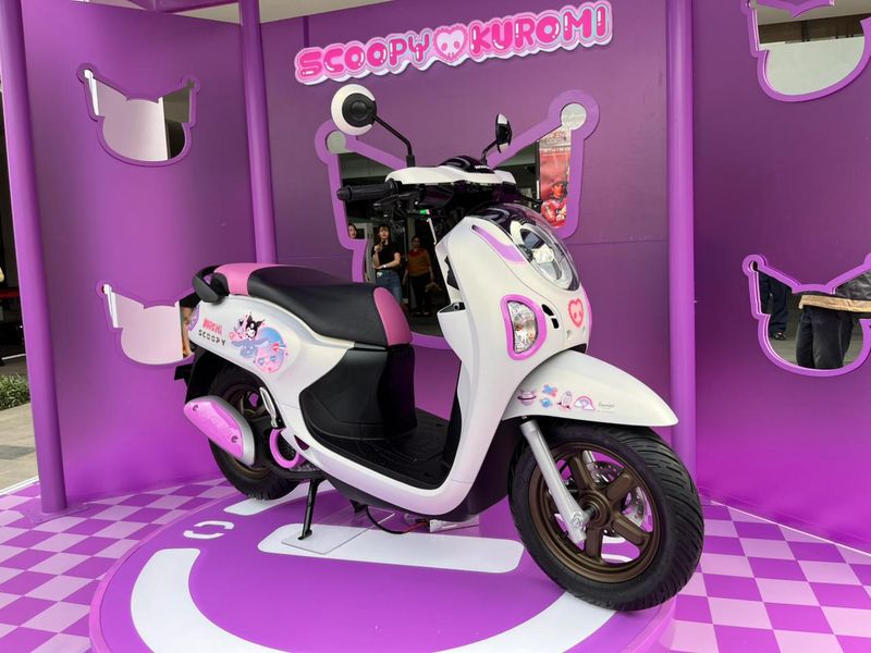 Honda Scoopy Kuromi Limited Edition