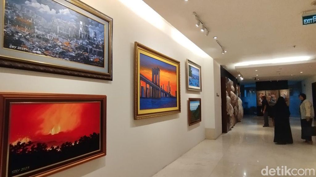 Video: Sederet Instalasi Seni di ICAD 2025: Symbiosis hingga Lukisan SBY
