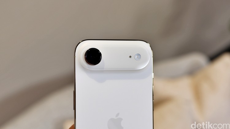 iPhone Air