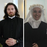 Seperti dilaporkan media lokal O Globo, pertemuan pertama mereka terjadi lebih dari enam tahun lalu di lingkungan gereja Katolik. Kala itu, Lais masih menjadi misionaris, sementara Jackson sedang menempuh pendidikan imam di seminari selama lima tahun. Meski sering berada dalam kegiatan yang sama, keduanya nyaris tak pernah berinteraksi. Foto: dok. Instagram @laisdognini