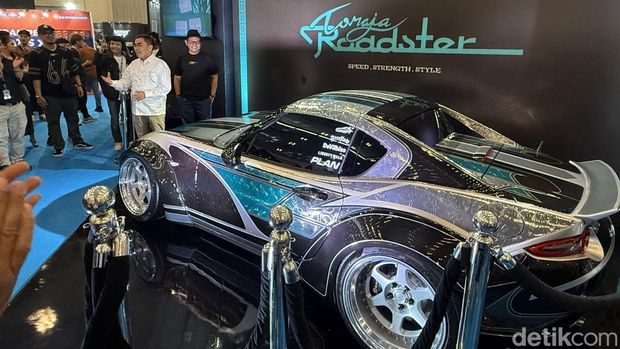 Mazda Miata 'Toraja Roadster' garapan Plan Paint Indonesia bersama Freeflow Kustom mejeng di IMX 2025.