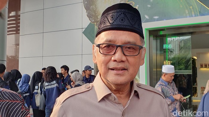 Menteri Haji dan Umrah, Mochamad Irfan Yusuf Hasyim (Gus Irfan), saat ditemui di ajang Indonesia Sharia Economic Festival (ISEF) 2025 di JIExpo Kemayoran, Jakarta Pusat, Rabu (8/10/2025).
