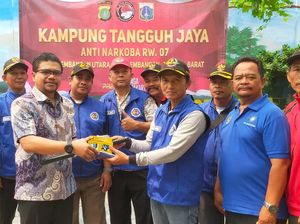 Polres Jakbar Kukuhkan Kampung Tangguh dan Satkamling Antinarkoba