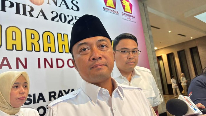 Menteri Sekretariat Negara (Mensesneg) Prasetyo Hadi di Hotel Bidakara, Jakarta Selatan, Jumat (10/10/2025).
