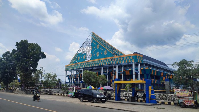 Taman Olahraga Megang
