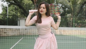 Gaya Tasya Kamila saat main tenis sukses bikin feed Instagram terasa lebih fresh! Foto: Instagram Tasya Kamila
