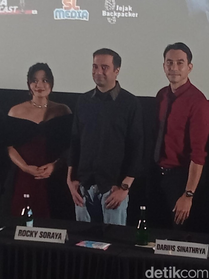Titi Kamal Titi Kamal dalam jumpa pers film Getih Ireng di Senayan City, Jakarta Selatan, Kamis (9/10/2025).