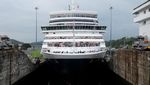 Kapal Queen Elizabeth Awali Musim Pelayaran Kanal Panama