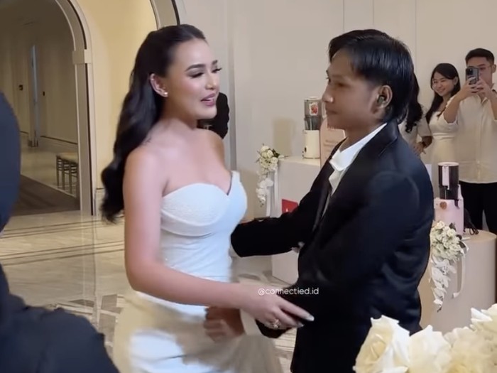 Amanda Manopo dan Fajar Sadboy