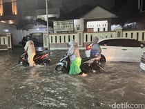 Walkot Rico Sebut Banjir Hampir di Seluruh Kecamatan di Medan