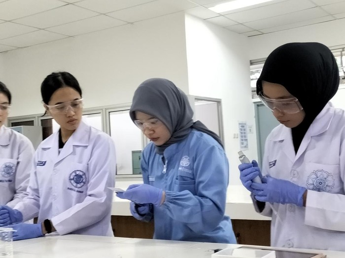 Eka Noviana dosen UGM