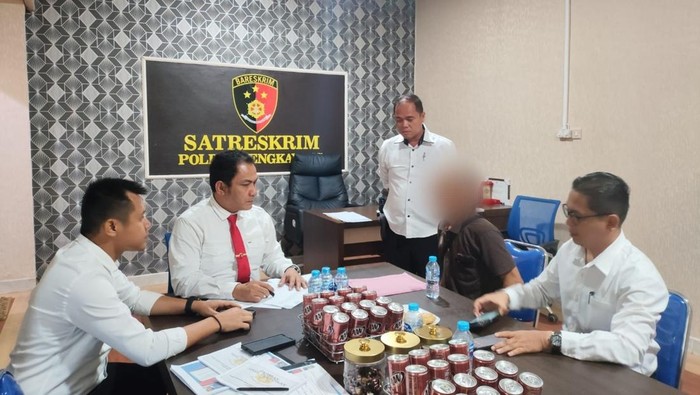 FS, kepala dusun di Bengkayang perkosa keponakan. (Dok Polres Bengkayang)
