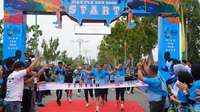 HUT ke-26 Kabupaten Siak dimeriahkan dengan Siak Fun Run 2025, Sabtu (11/10/2025).