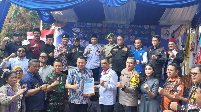 Kapolres Metro Jakarta Utara Konmbes Erick Frendiz menghadiri deklarasi damai serta doa bersama bersama warga di Gelanggang Remaja Jakarta Utara (GRJU), Tanjung Priok (dok. ist)