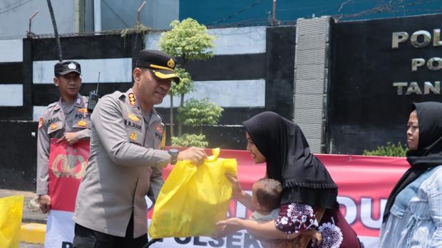 Kapolres Metro Tangerang Kota, Kombes Raden Muhammad Jauhari