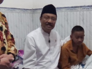 Mensos Beri Bantuan Korban Ponpes Al-Khoziny yang Diamputasi