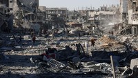 Trump mengatakan yakin perjanjian akan bertahan dan berencana berkunjung ke Israel, Palestina, dan Mesir pekan depan. REUTERS/Ebrahim Hajjaj