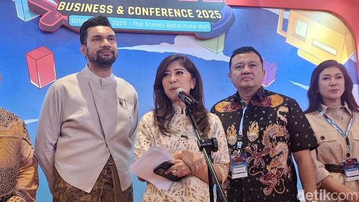 Meutya Hafid dalam acara Indonesia Game Developer Exchage 2025 di Kuta, Bali. Sabtu (11/10/2025). (Fabiola Dianira)