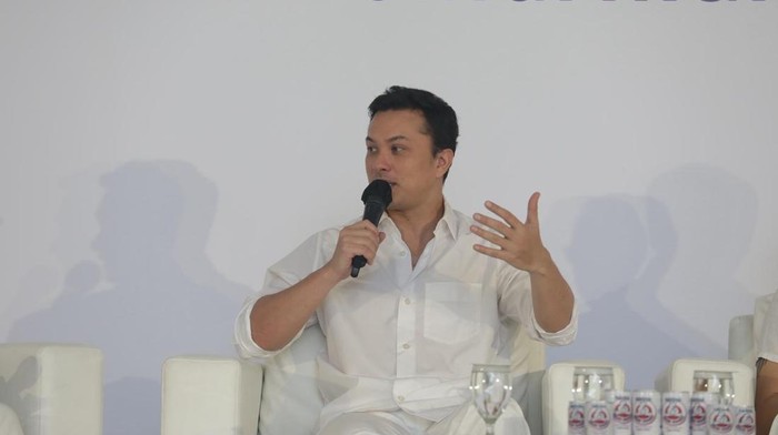 Nicholas Saputra Bagikan Cara Hadapi Tekanan Hidup Aktor Nicholas Saputra mengajak masyarakat menemukan ketenangan lewat acara “A Day of Purity” di Jakarta, Sabtu (11/10/2025).