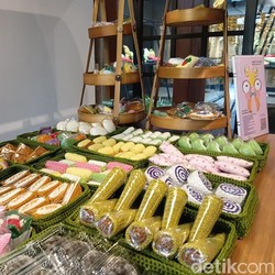 Mirip Kue! Lihat Karya Seni Rajutan Gak Biasa Ini di Dialogue Kemang