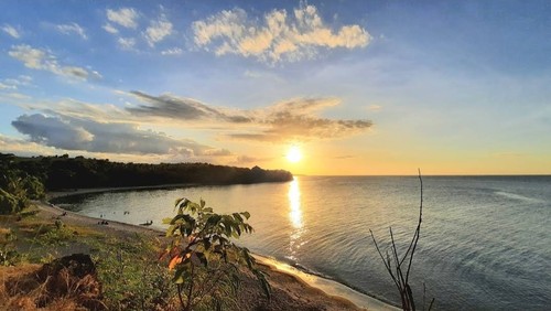 Pantai Kencana di Sumbawa, NTB. (Tangkap Layar Google Maps/Fahreza/2024)
