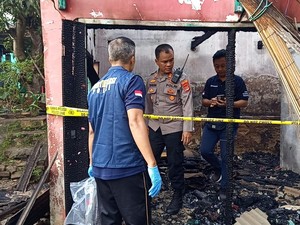 Penyebab Kebakaran Rumah Tewaskan 1 Orang di Metro Diduga Korsleting Listrik