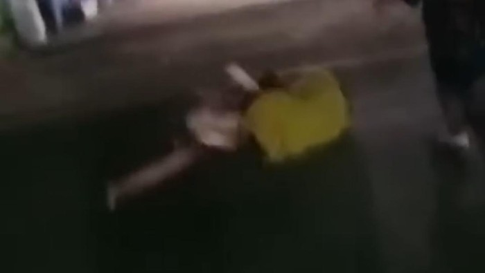 Viral wanita adu jotos di Konawe, Sultra.