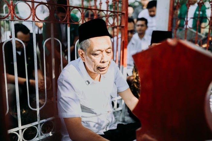Wamensos Ziarah ke Makam Aktivis Buruh Marsinah