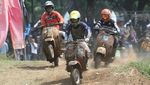 Melihat Keseruan Balap Skuter di Kediri