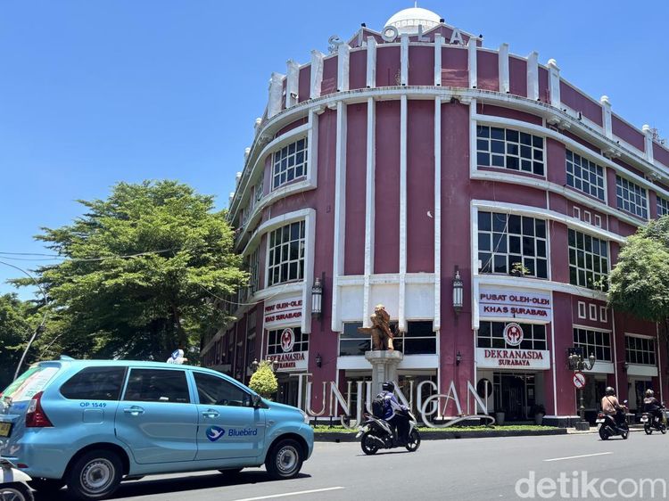 Potret Hari Tanpa Bayangan di Surabaya, Matahari Tepat di Atas Kepala
