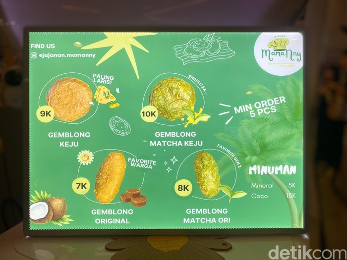 Gemblong Gemblong matcha isi keju lumer di Gandaria City