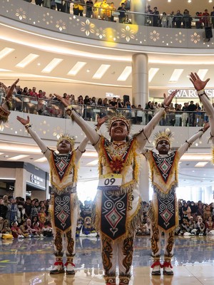 Ribuan Penari Serentak Meriahkan Indonesia Menari 2025 di 11 Kota