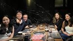 Intip Keseruan Ari Lasso Makan di Restoran bersama Anak-Anaknya