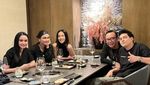Intip Keseruan Ari Lasso Makan di Restoran bersama Anak-Anaknya