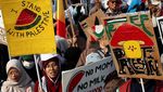 Ribuan Warga Turun ke Jalan Dukung Palestina