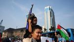 Ribuan Warga Turun ke Jalan Dukung Palestina