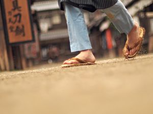 Nggak Harus 10 Ribu Langkah! Begini Cara Jalan Kaki untuk Cegah Penyakit Jantung